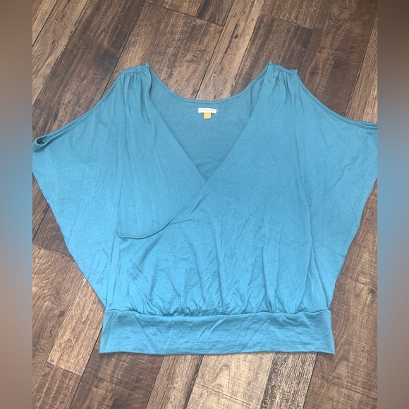 LEIFSDOTTIR Anthropologie medium blue kimono cold shoulder blouse casual boho - Picture 2 of 6